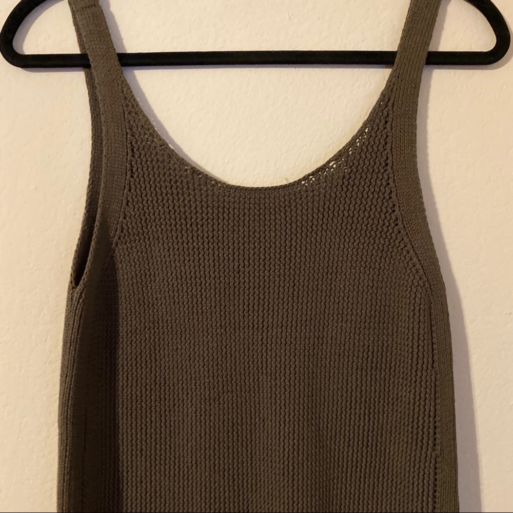 VINCE green lattice stitch scoop neck tank top - Picture 11 of 11